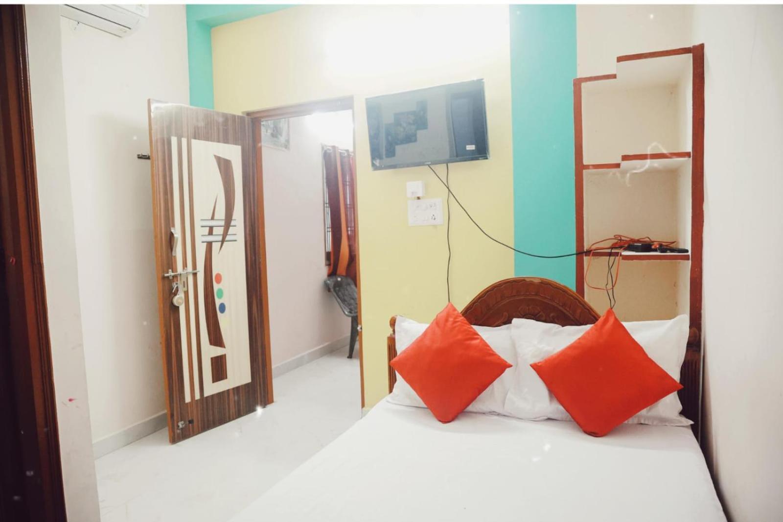 Garuda Grand Apartment Tirupati Exterior photo